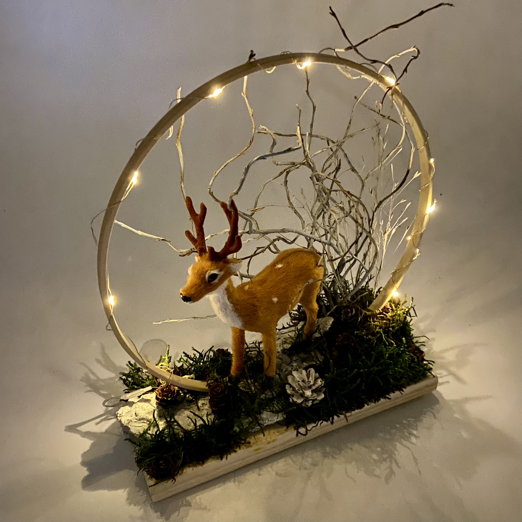 Aranjament de Craciun Tip Coronita cu Cerb Natur 7 Aranjament de Craciun Tip Coronita cu Cerb Natur 7