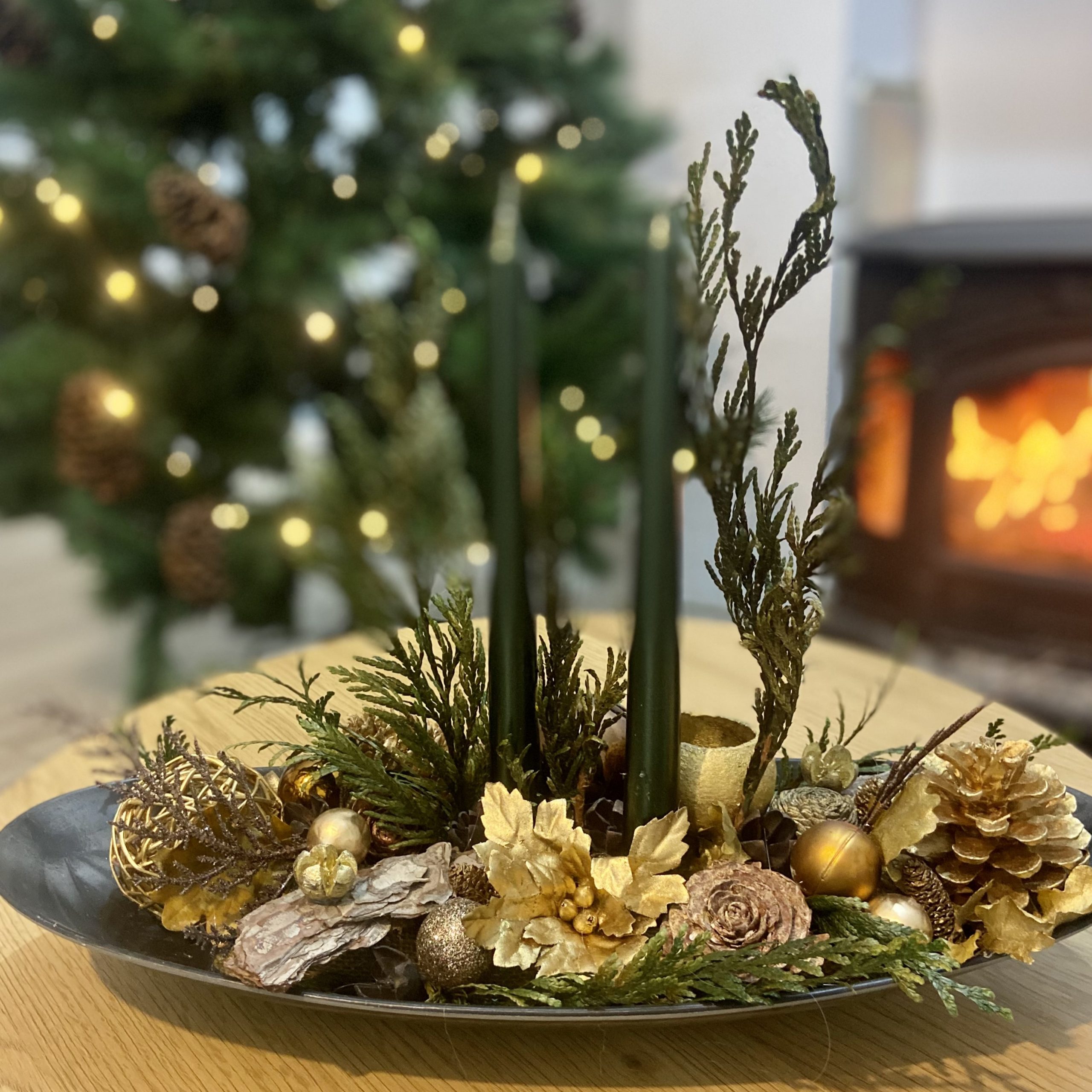 Aranjament de masa auriu 1 scaled