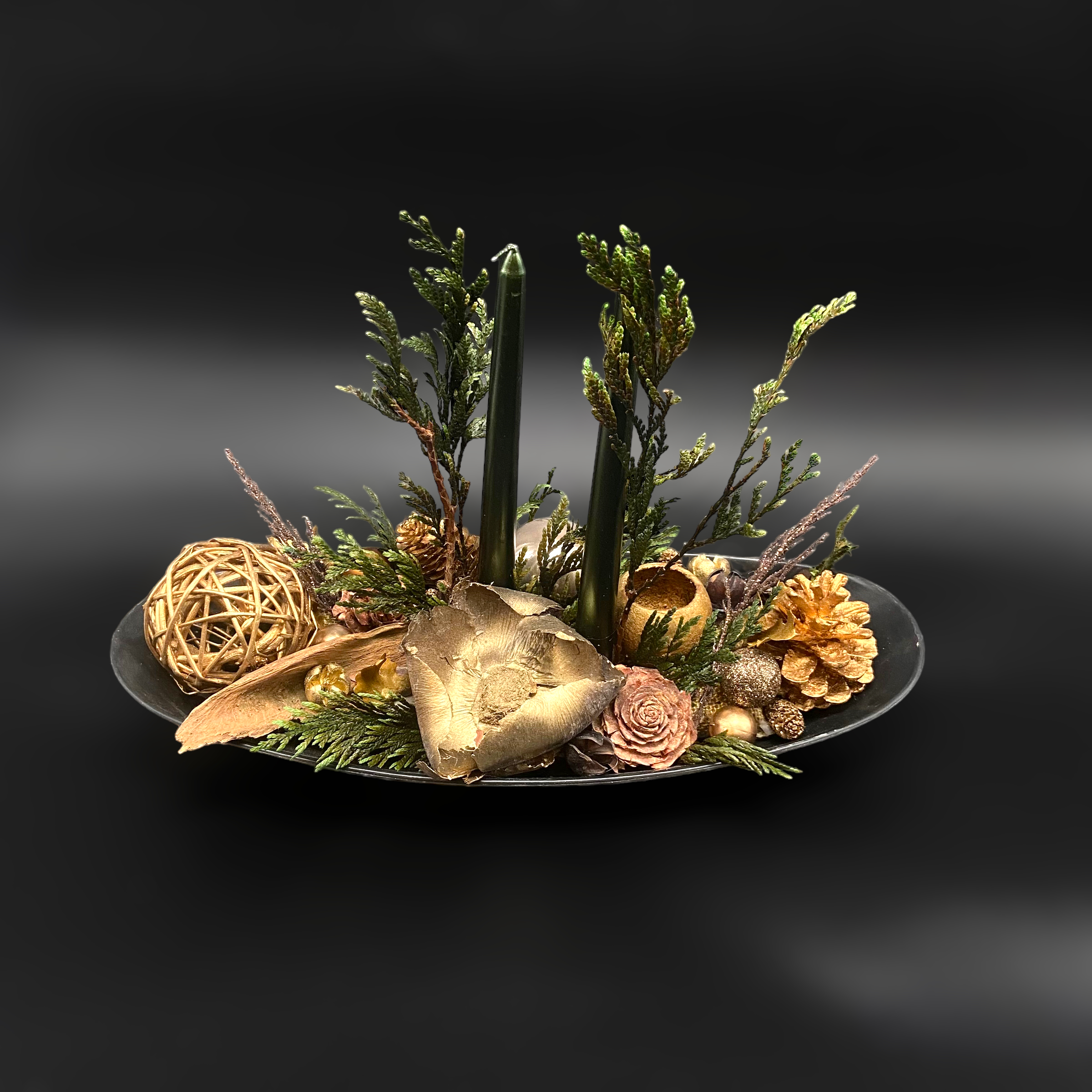 Aranjament de masa auriu 3 Aranjament de masa auriu 3