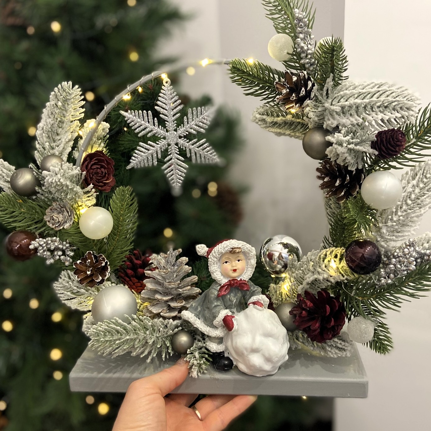 CR26 fetita cu bulgar de zapada 1